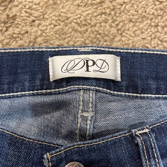 Jeans - Picture 2 of 4